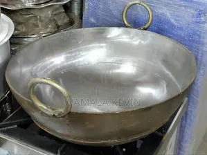 Heavy Duty Metal Cooking Vessel