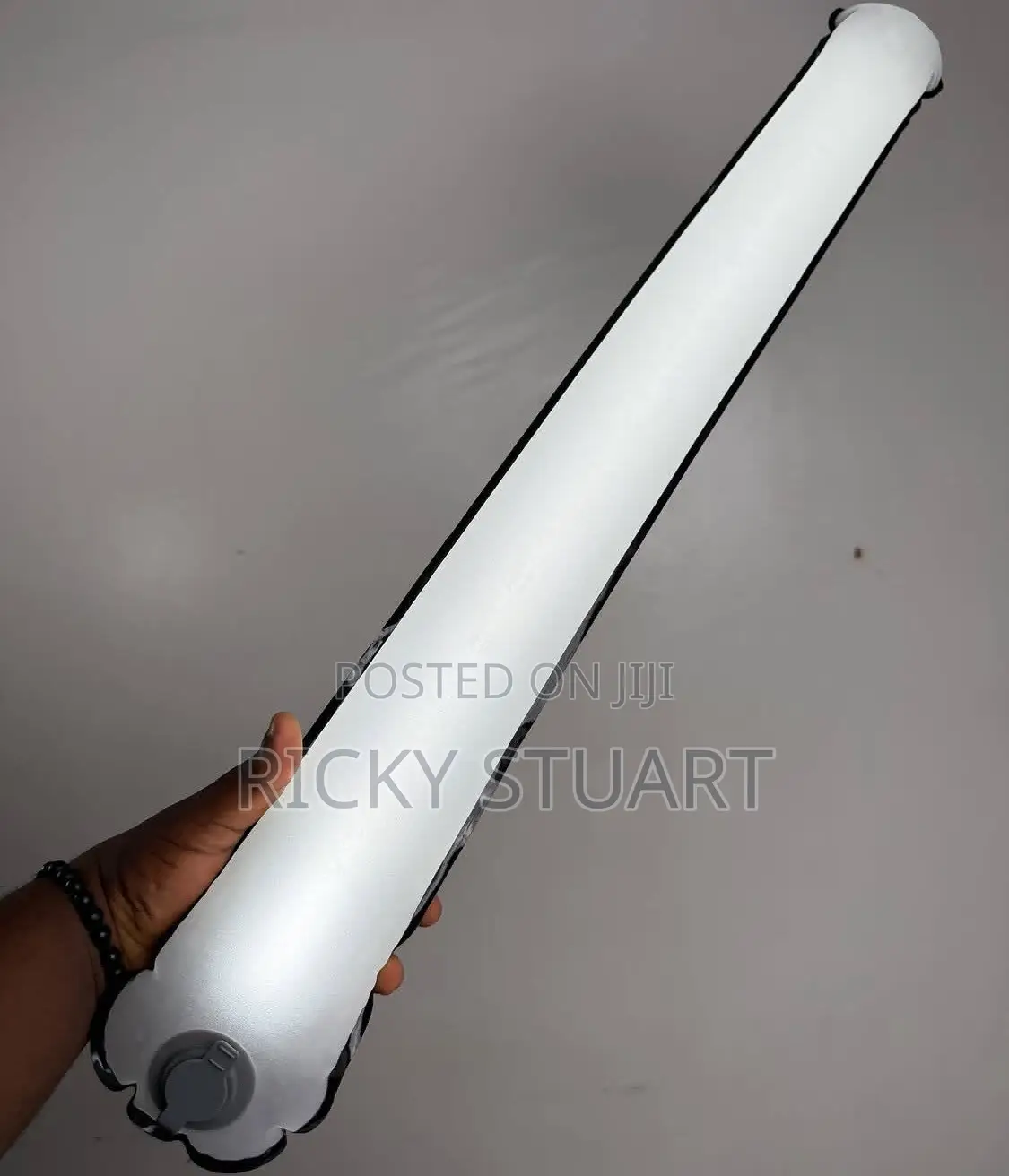 Ulanzi UA20 Portable Air Tube Bi-Color LED Light