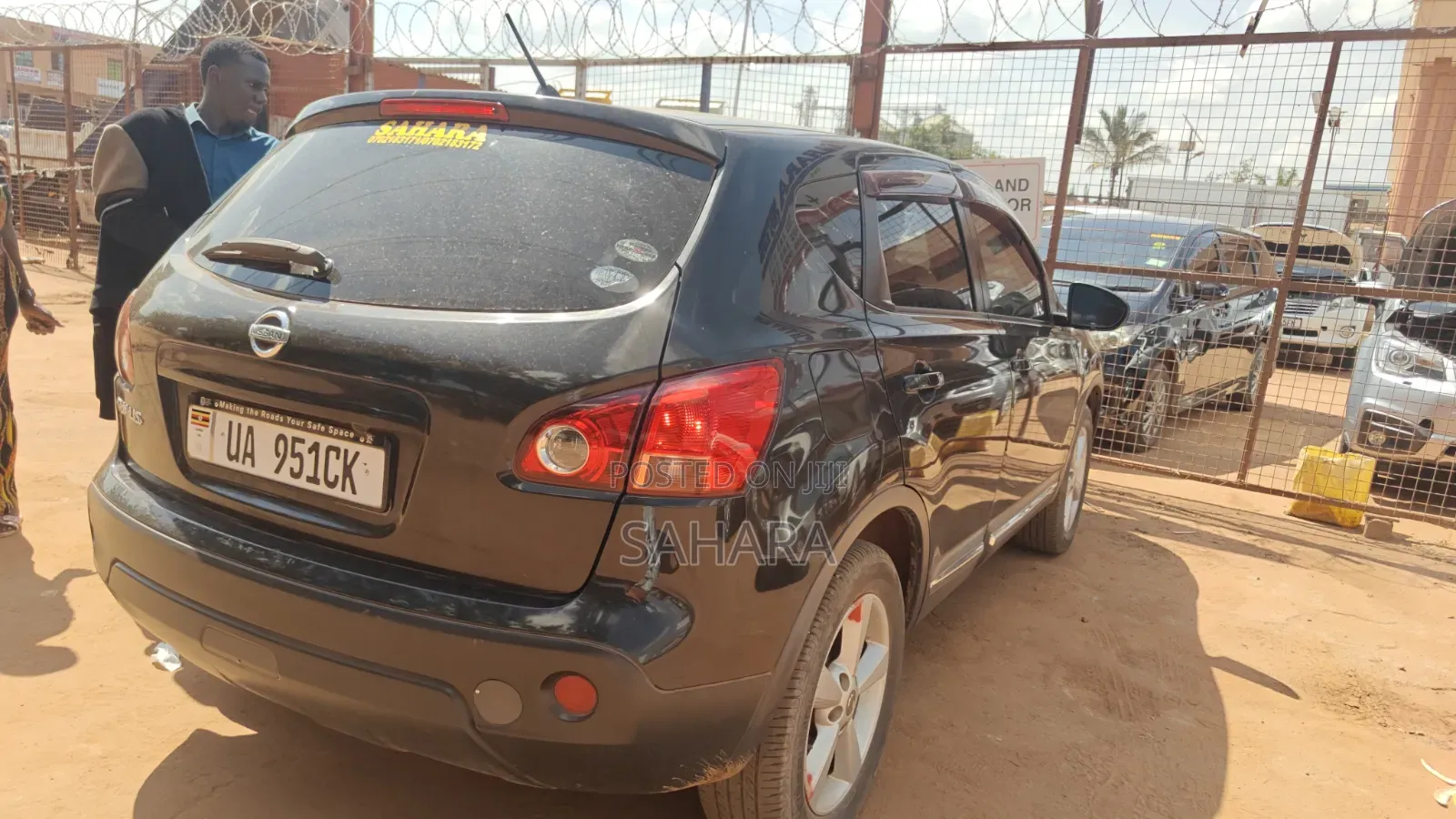 Nissan Dualis 2010 Black
