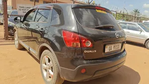 Nissan Dualis 2010 Black