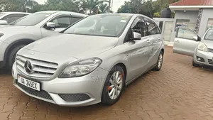 Mercedes-Benz B-Class 2012 Silver