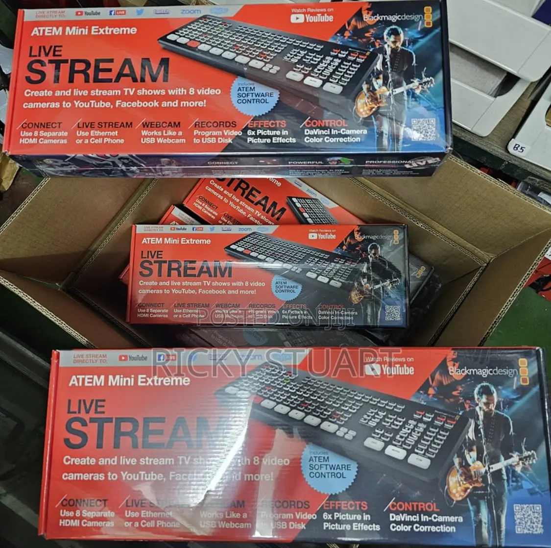 Blackmagic Design ATEM Mini Extreme Production Switcher