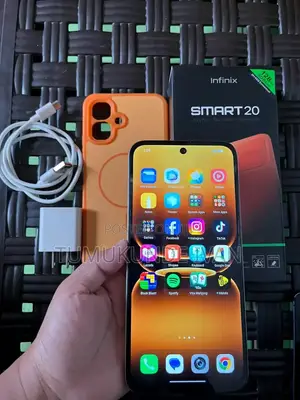 New Infinix Smart 20 128 GB Gold