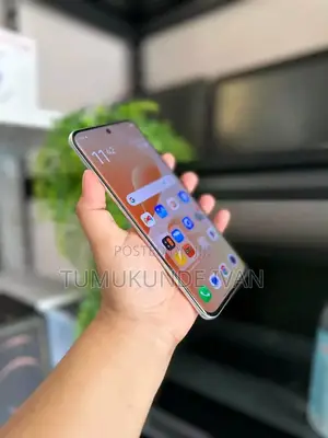 New Infinix Hot 60 Pro+ 256 GB Orange