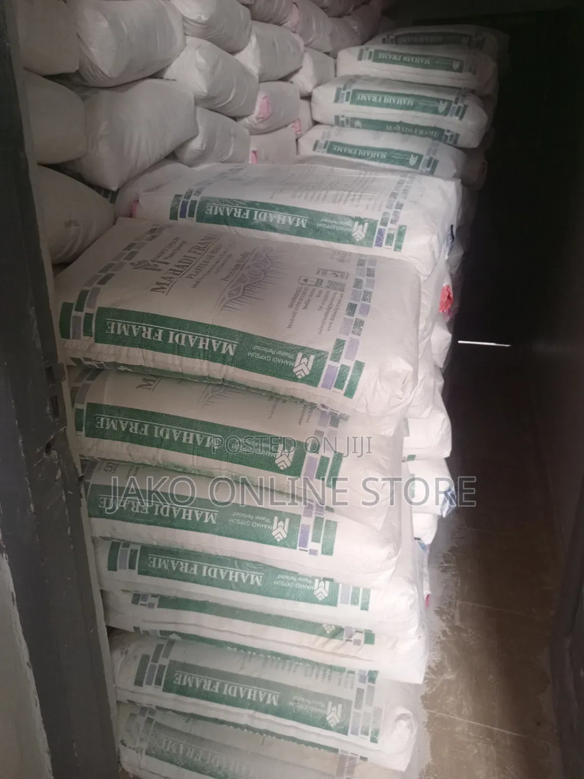 Mahadi Gympsum School Chalk Material
