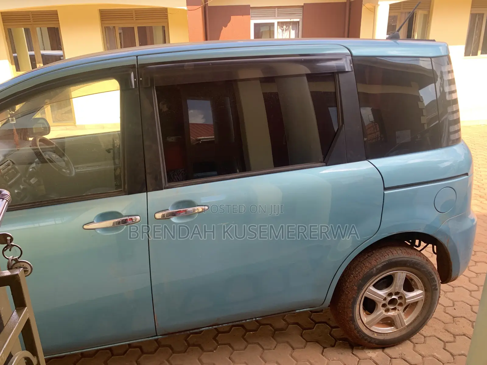 Car for Hier /Rent