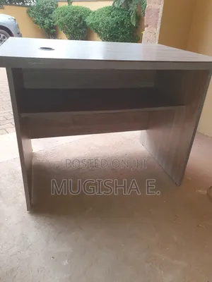 Small Office Desk (No Drawers but With a Storage Space)