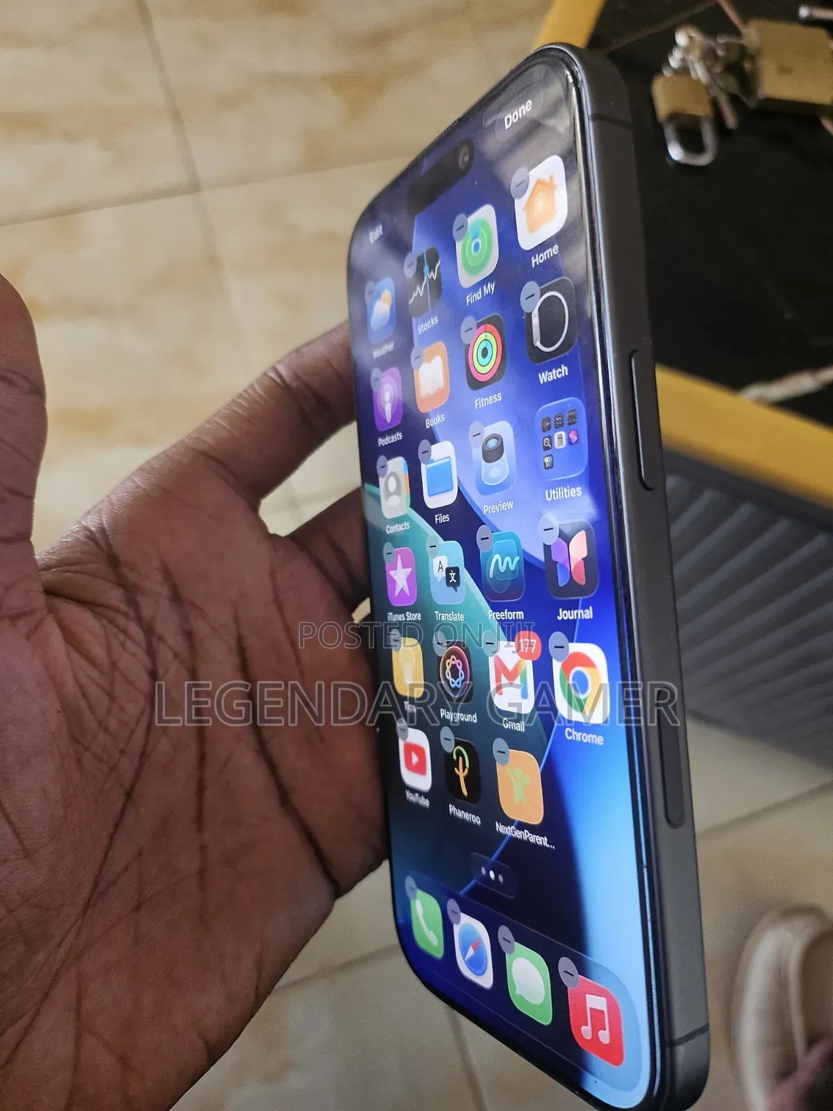 Apple iPhone 17 256 GB Gray