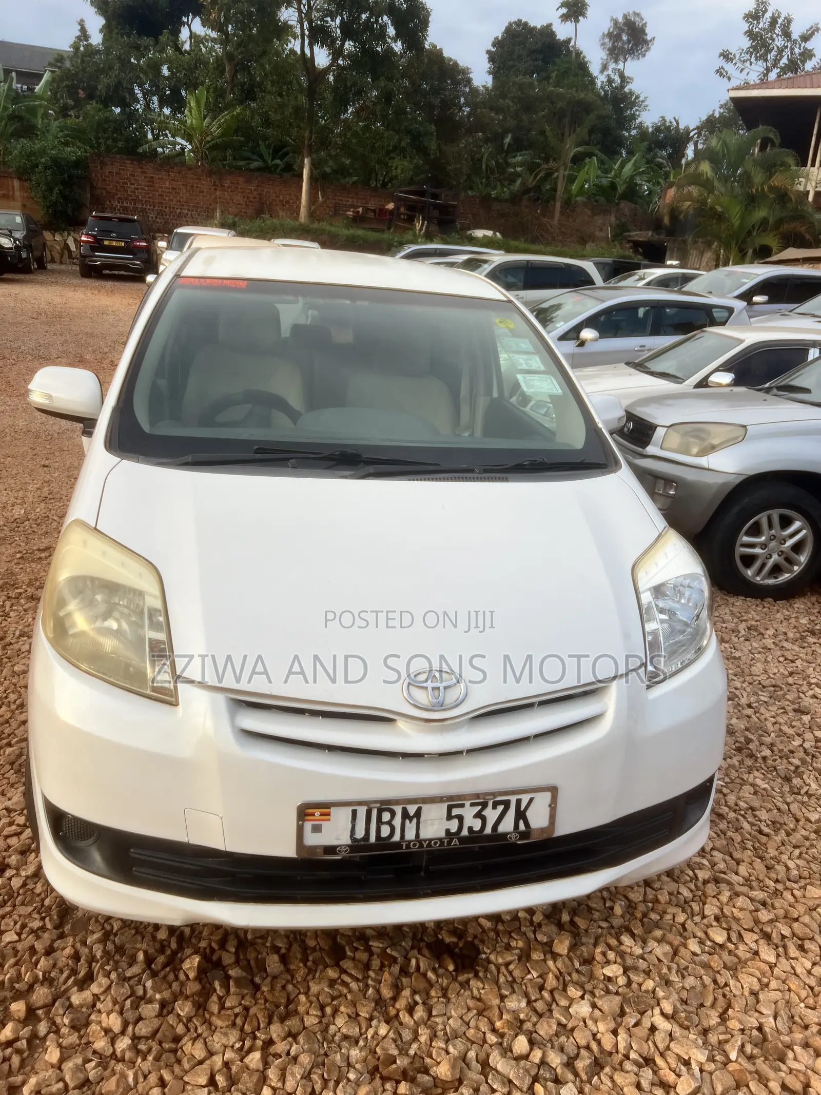 Toyota Passo Sette 1.5 FWD 2010 White