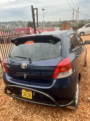 Toyota Vitz 1.3 AWD 5dr 2008 Blue