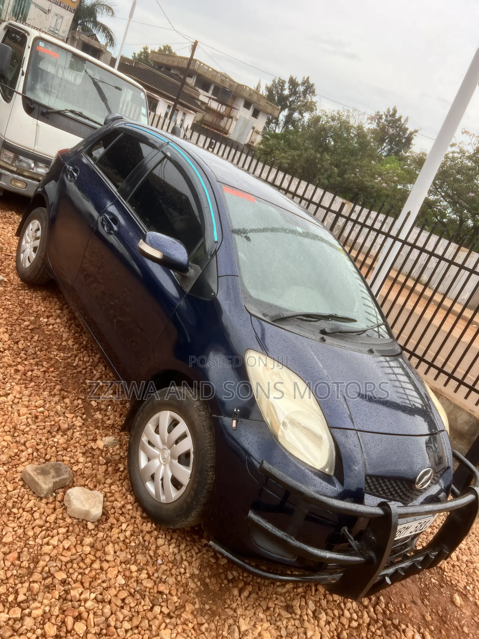 Toyota Vitz 1.3 AWD 5dr 2008 Blue