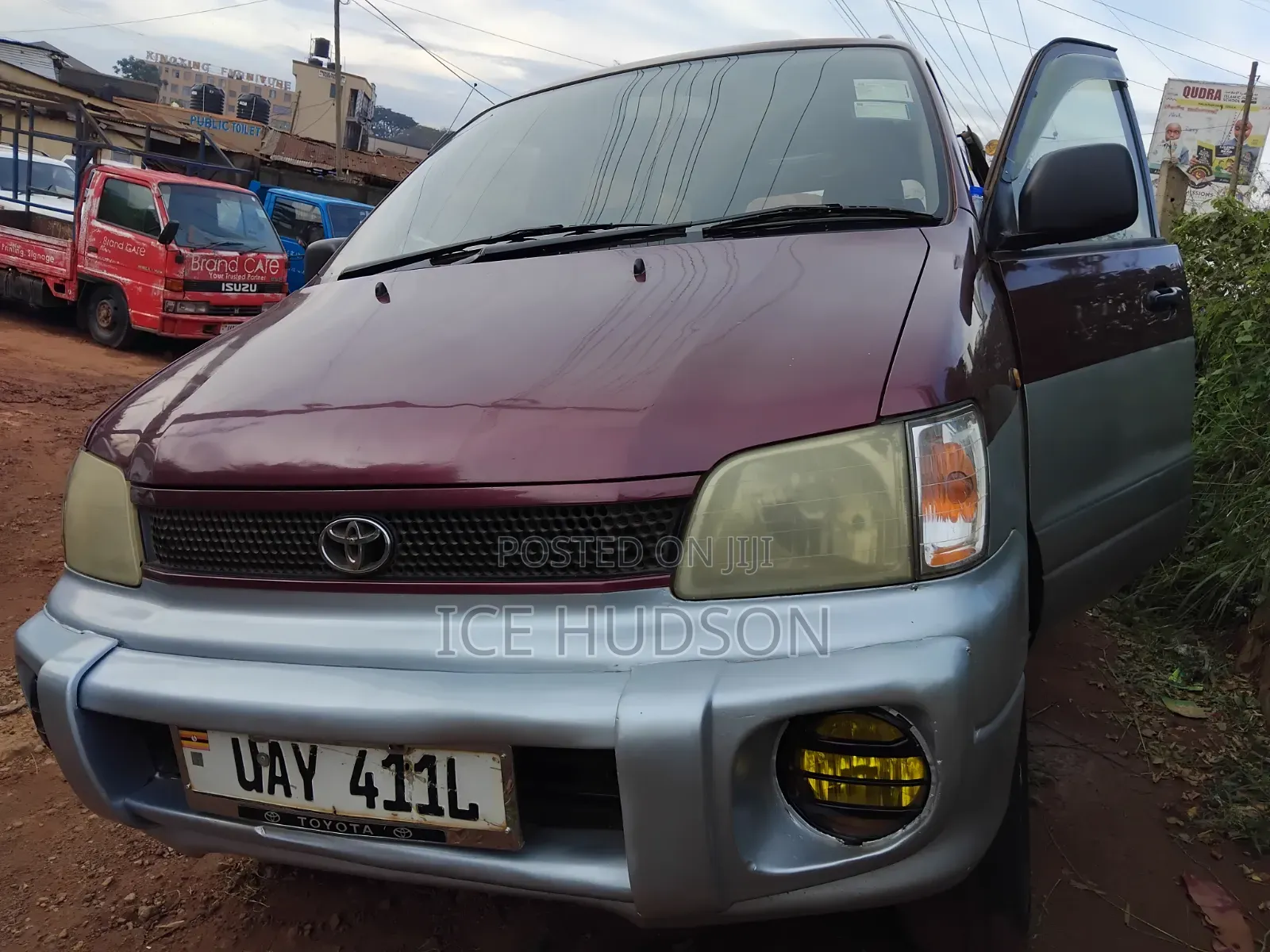 Toyota Noah 2002
