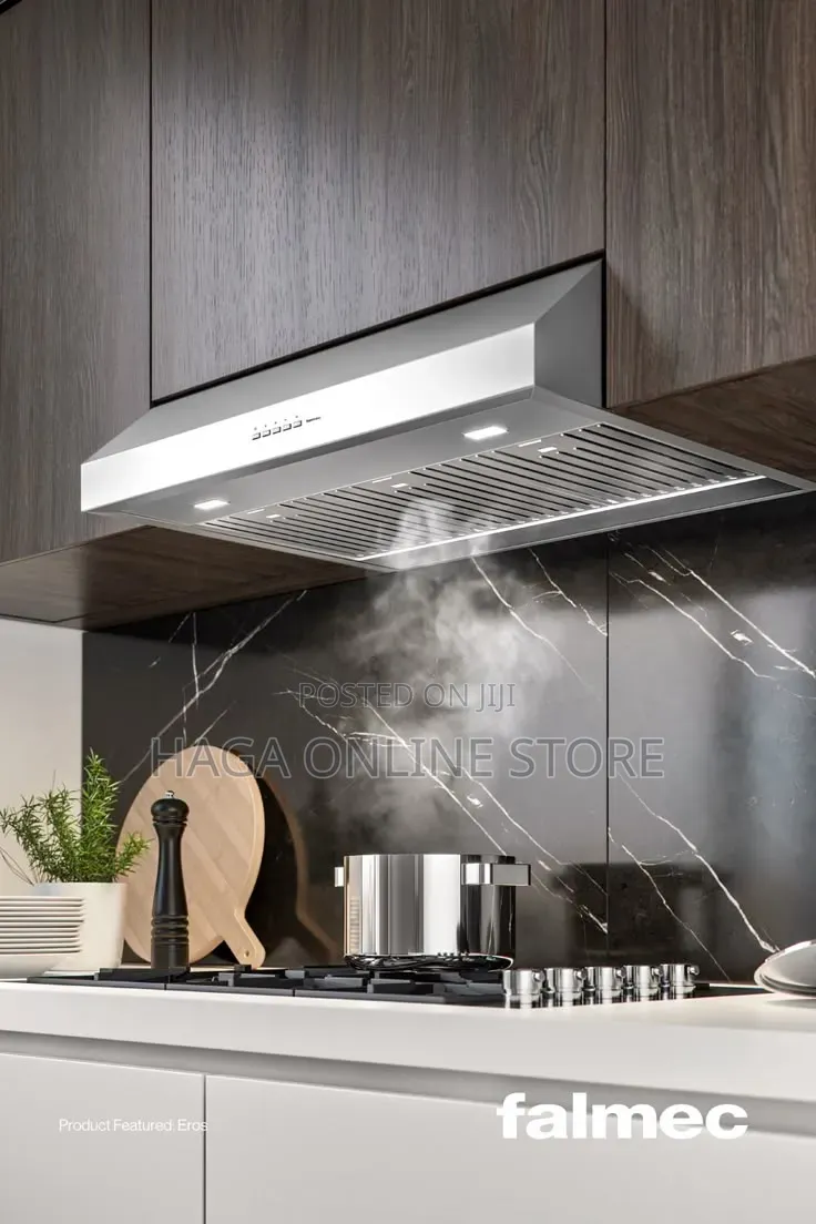 Minimalistic Chimney Hood