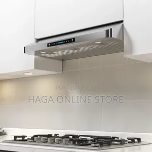 Minimalistic Chimney Hood