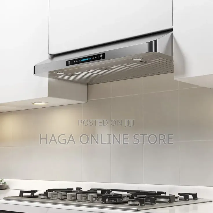 Minimalistic Chimney Hood