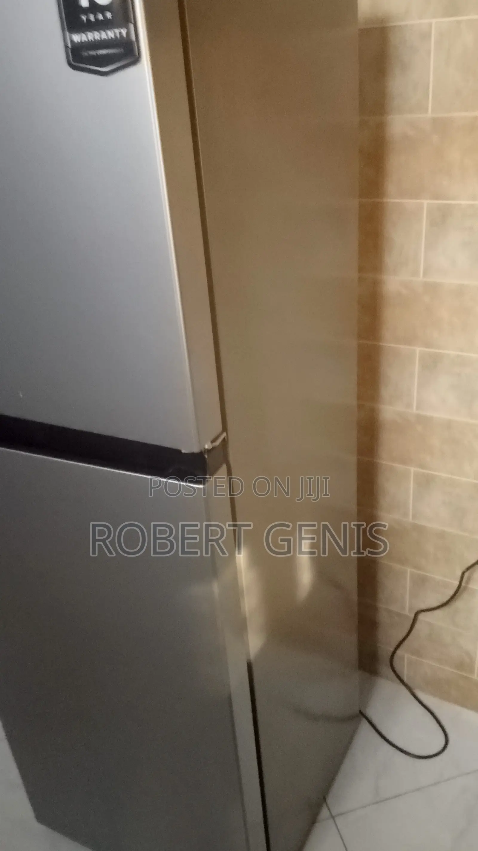 HP Fridge 200l