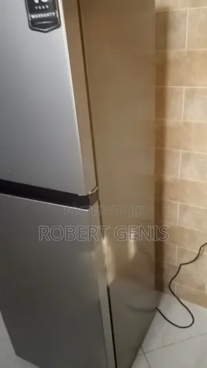 HP Fridge 200l