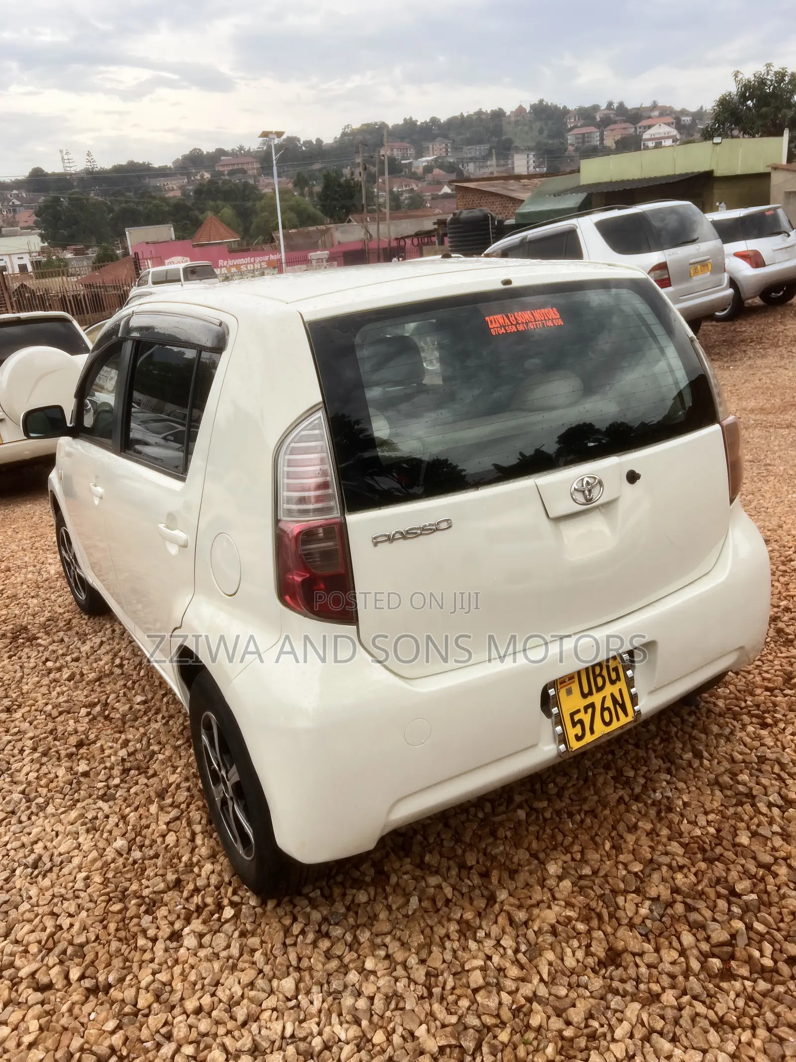 Toyota Passo 1.0 AWD 2010 White
