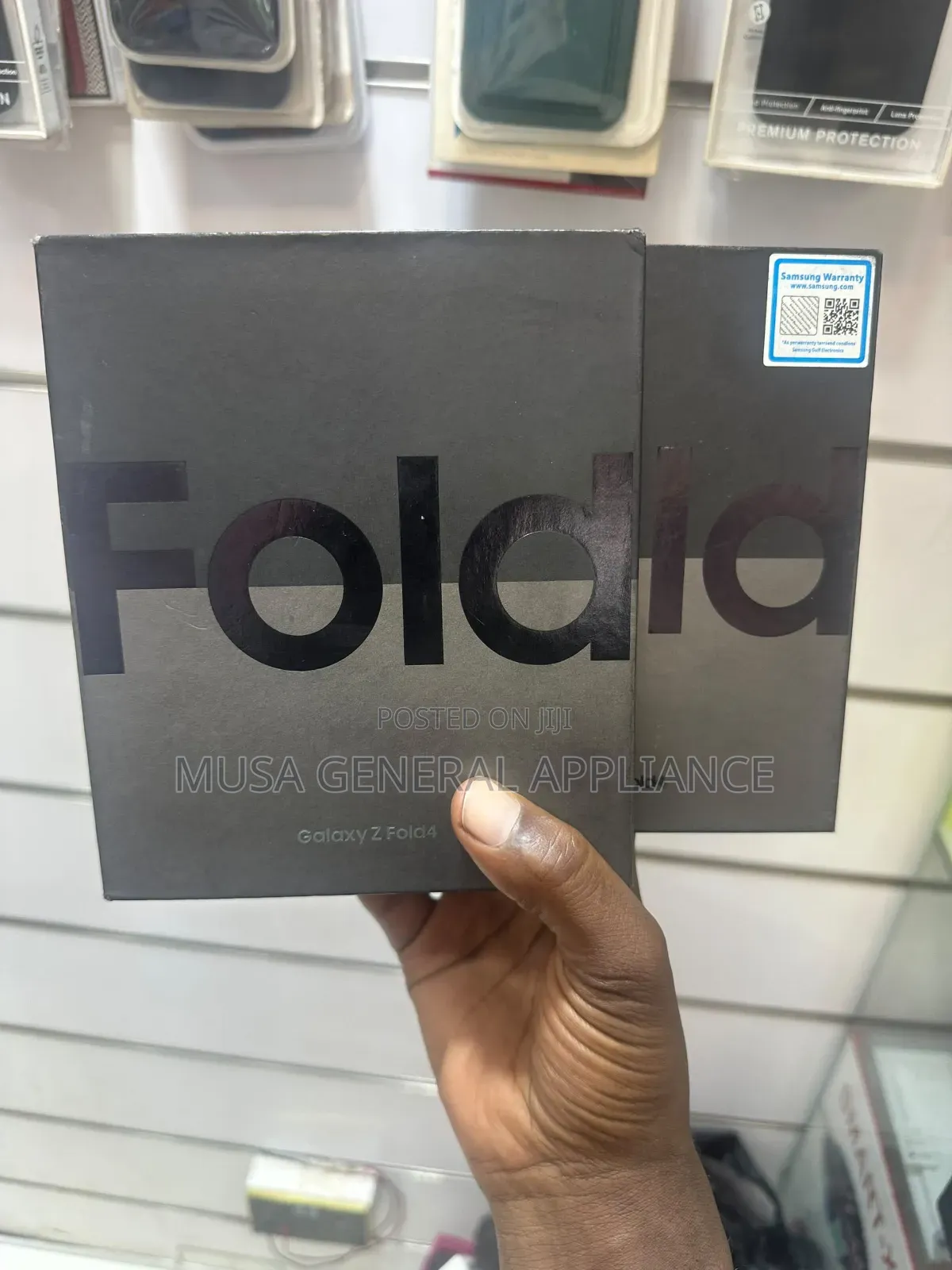 New Samsung Galaxy Z Fold4 256 GB Black