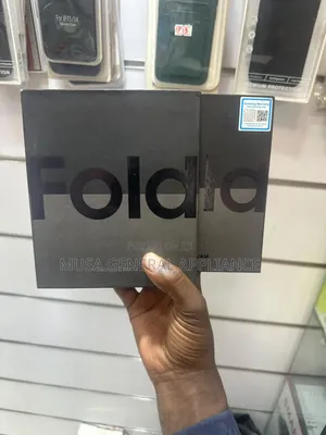 New Samsung Galaxy Z Fold4 256 GB Black
