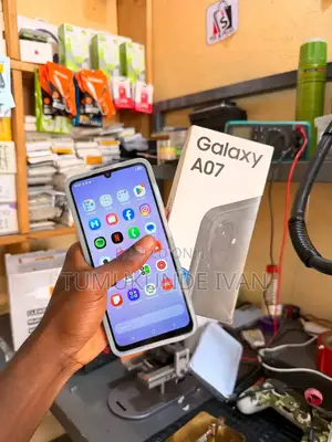 New Samsung Galaxy A07 5G 128 GB Black