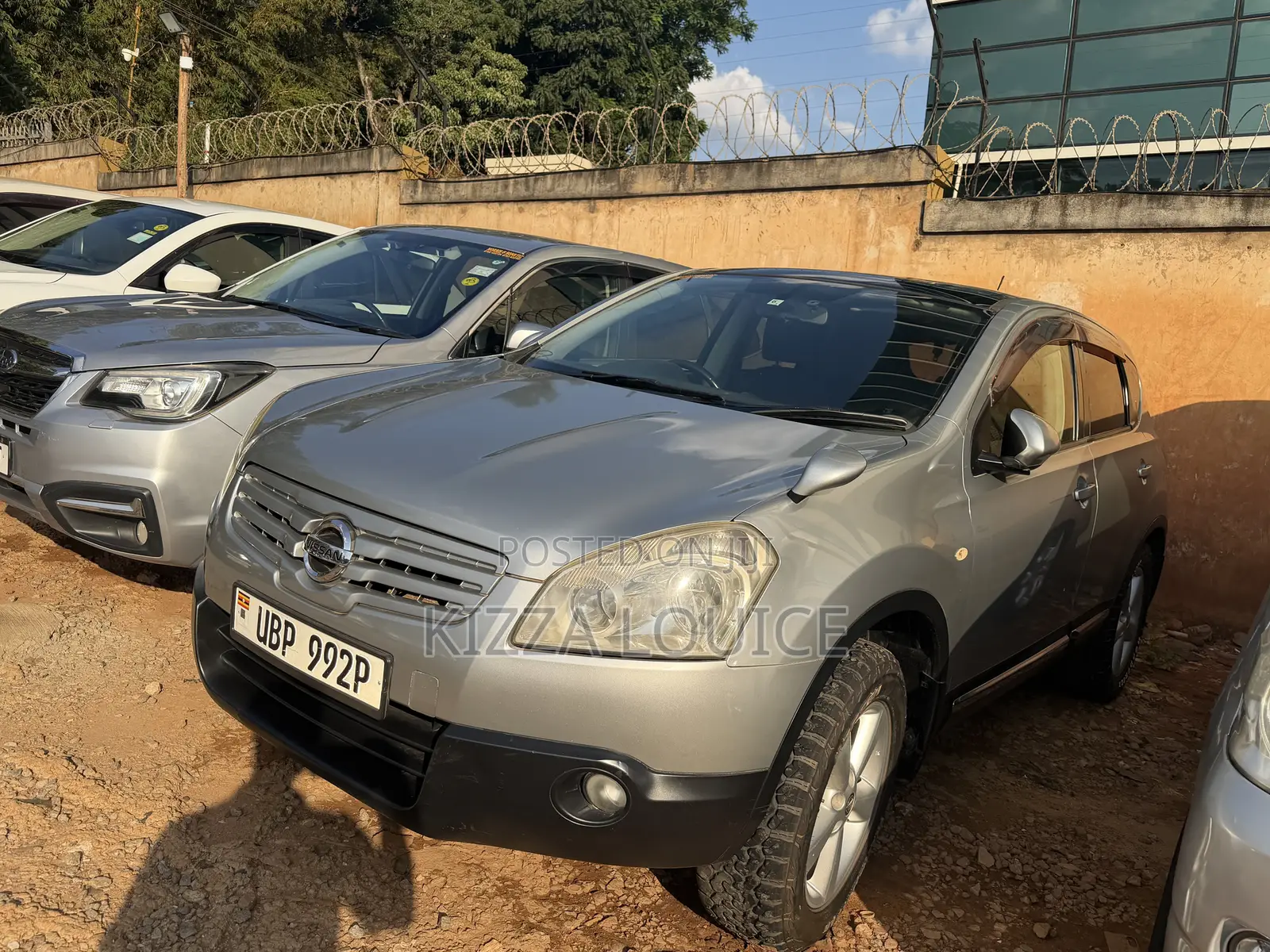 Nissan Dualis 2012 Silver