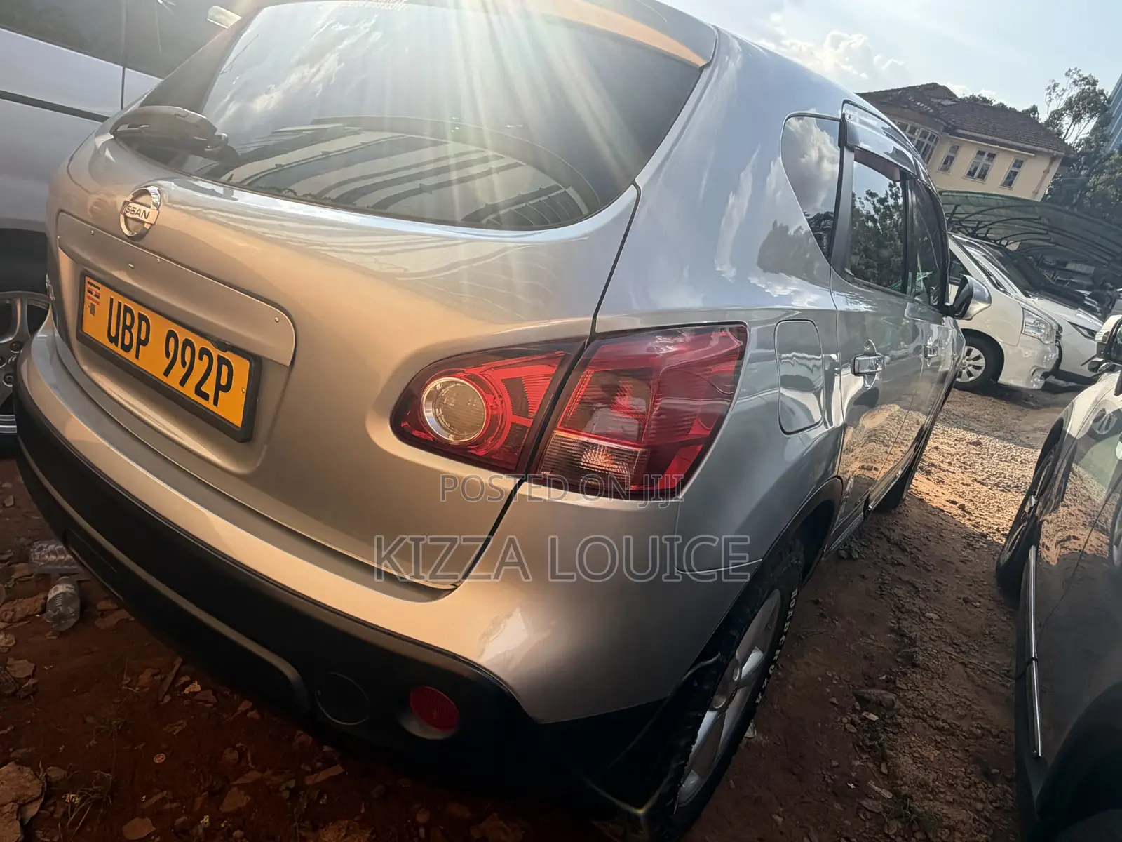 Nissan Dualis 2012 Silver