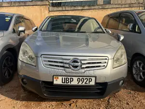 Nissan Dualis 2012 Silver