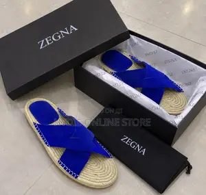 Outstanding HERMES Men’s Sandals