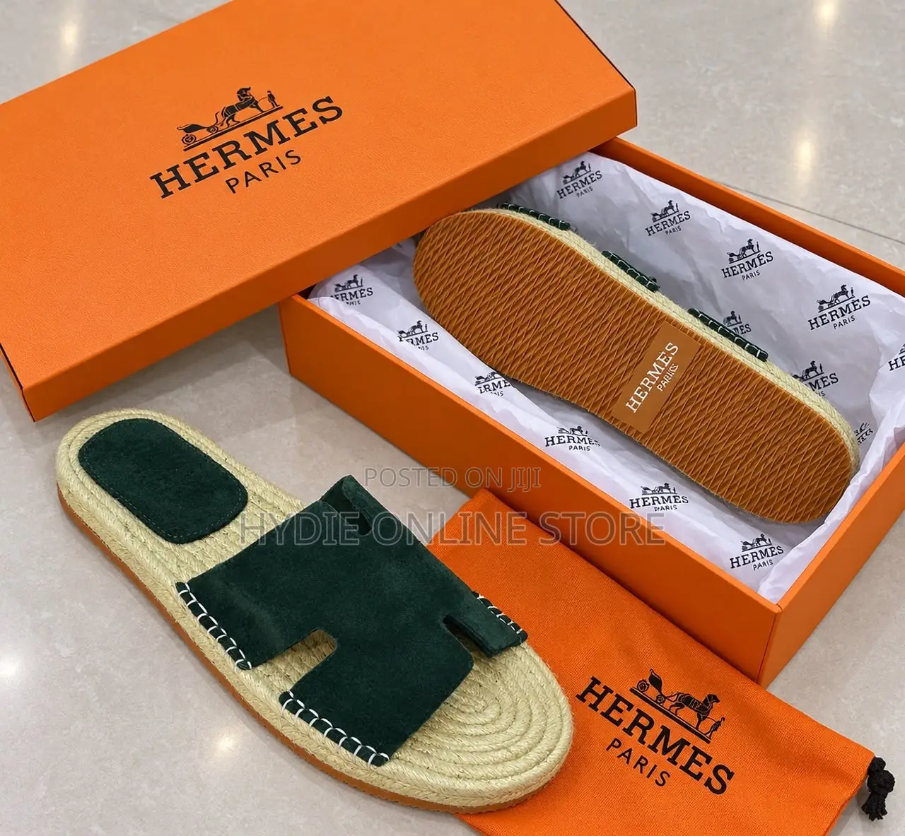 Outstanding HERMES Men’s Sandals