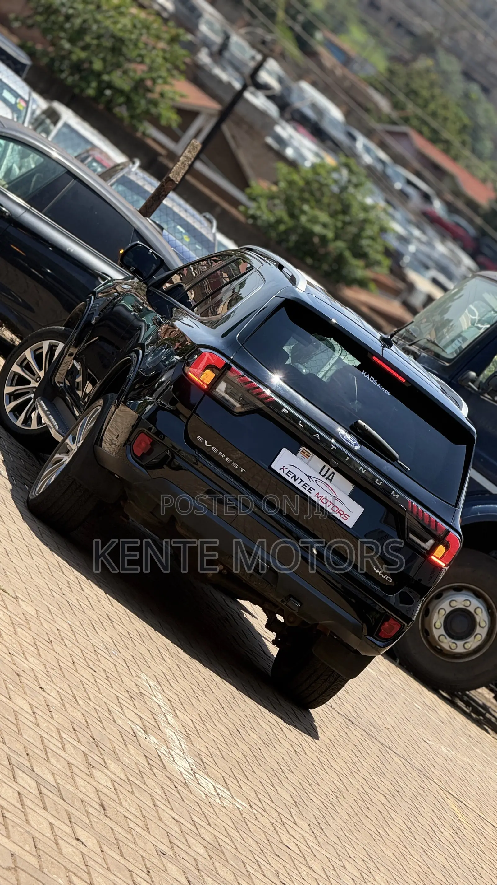 Ford Everest 2023 Black
