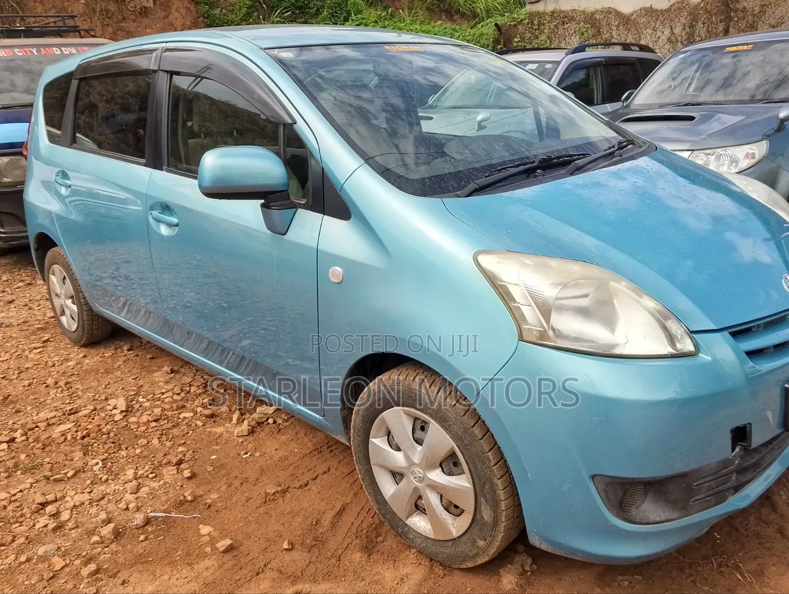 Toyota Passo Sette 1.5 AWD 2012 Blue