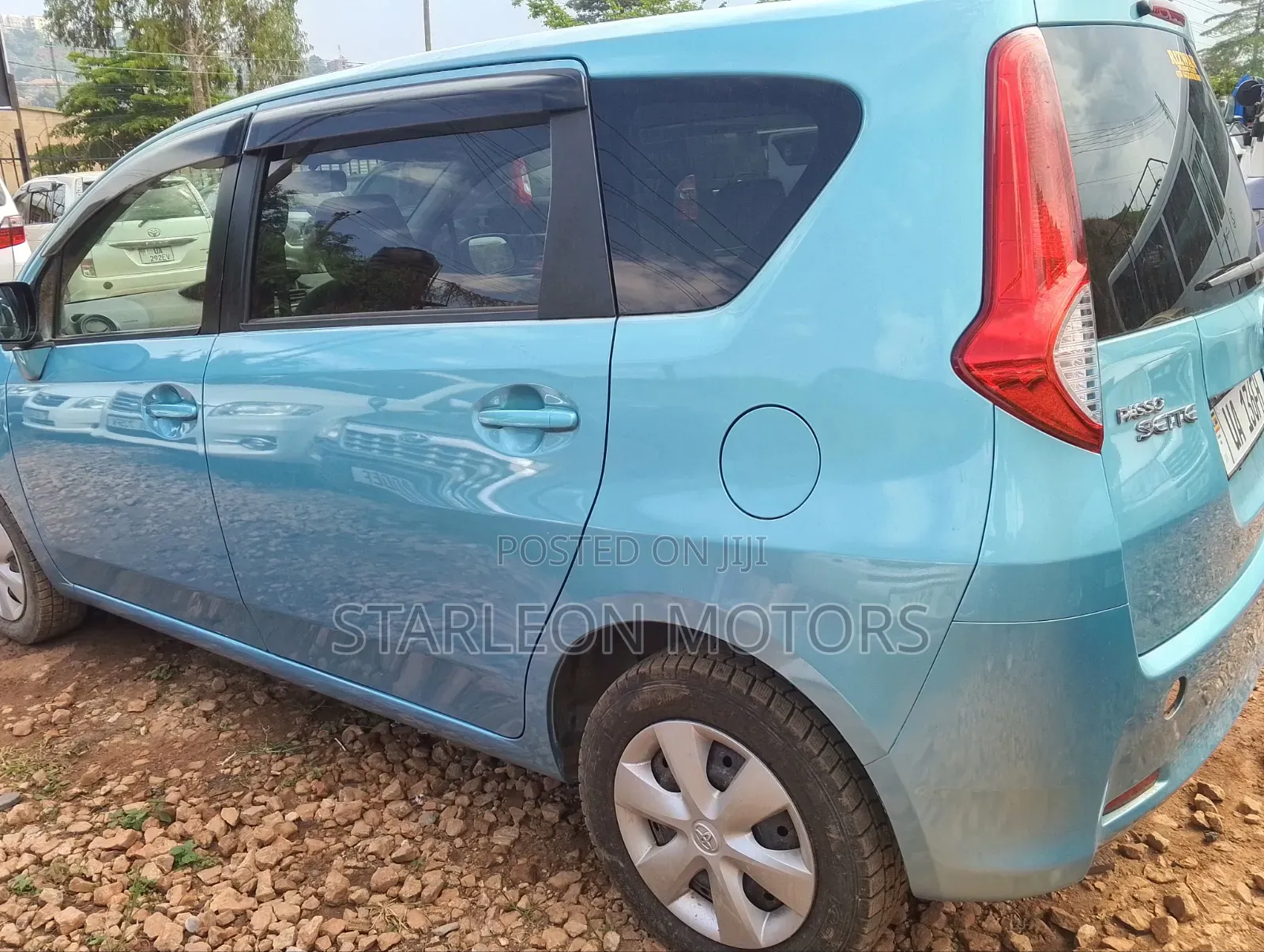 Toyota Passo Sette 1.5 AWD 2012 Blue