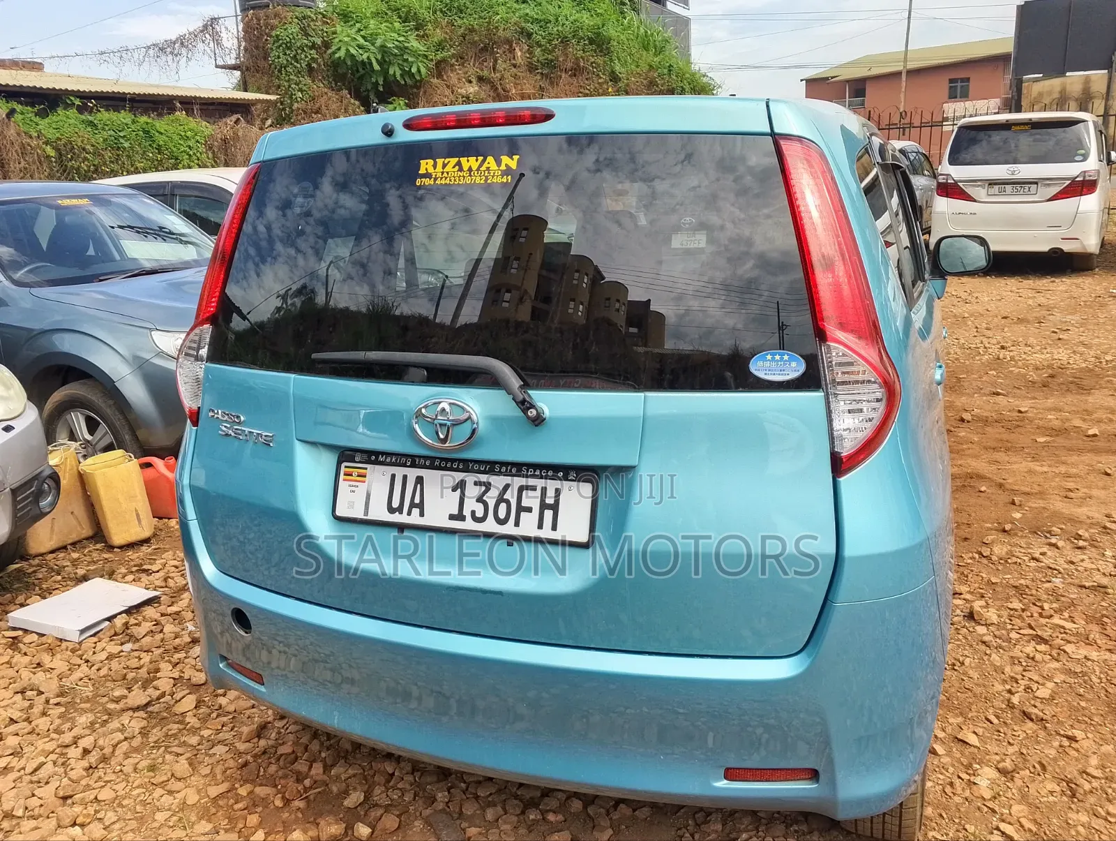 Toyota Passo Sette 1.5 AWD 2012 Blue