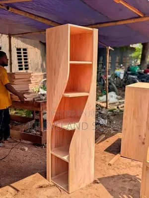 Simple Bookshelves