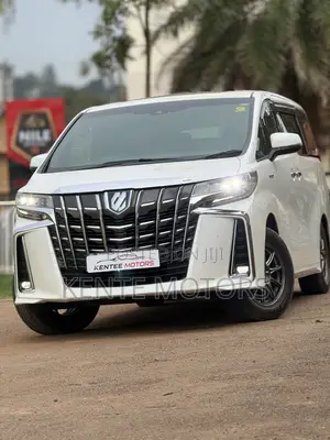 Toyota Alphard 2.5 Hybrid AWD 2023 White