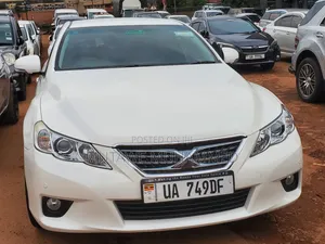Toyota Mark X 2010 White