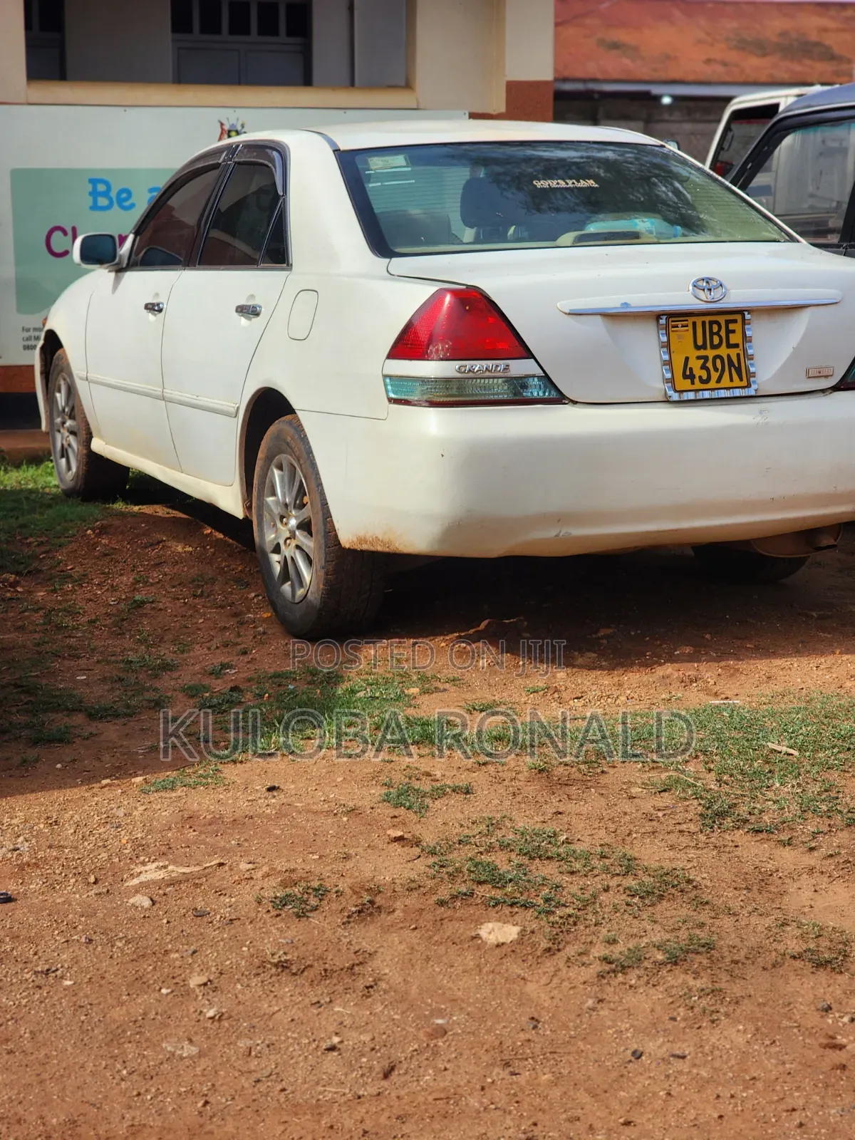 Toyota Mark II 2002 White