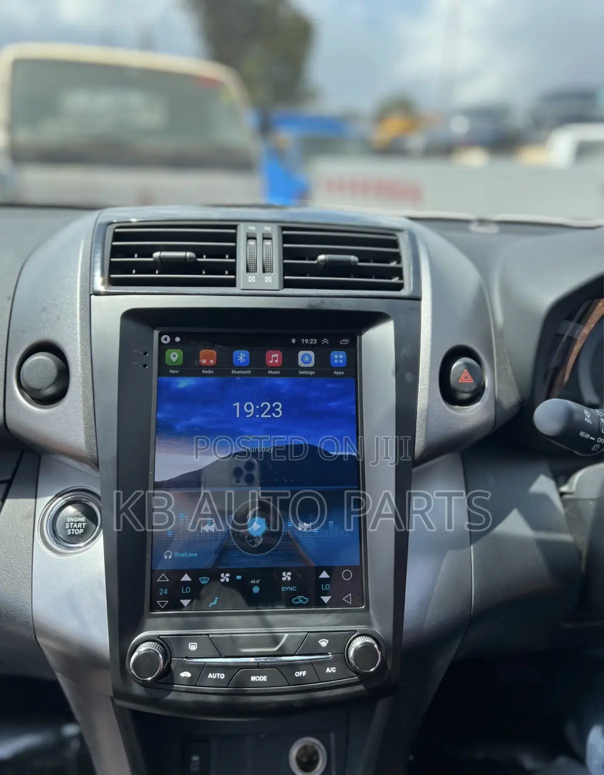 Vanguard/Rav4 2008-2013 Tesla Android Radio