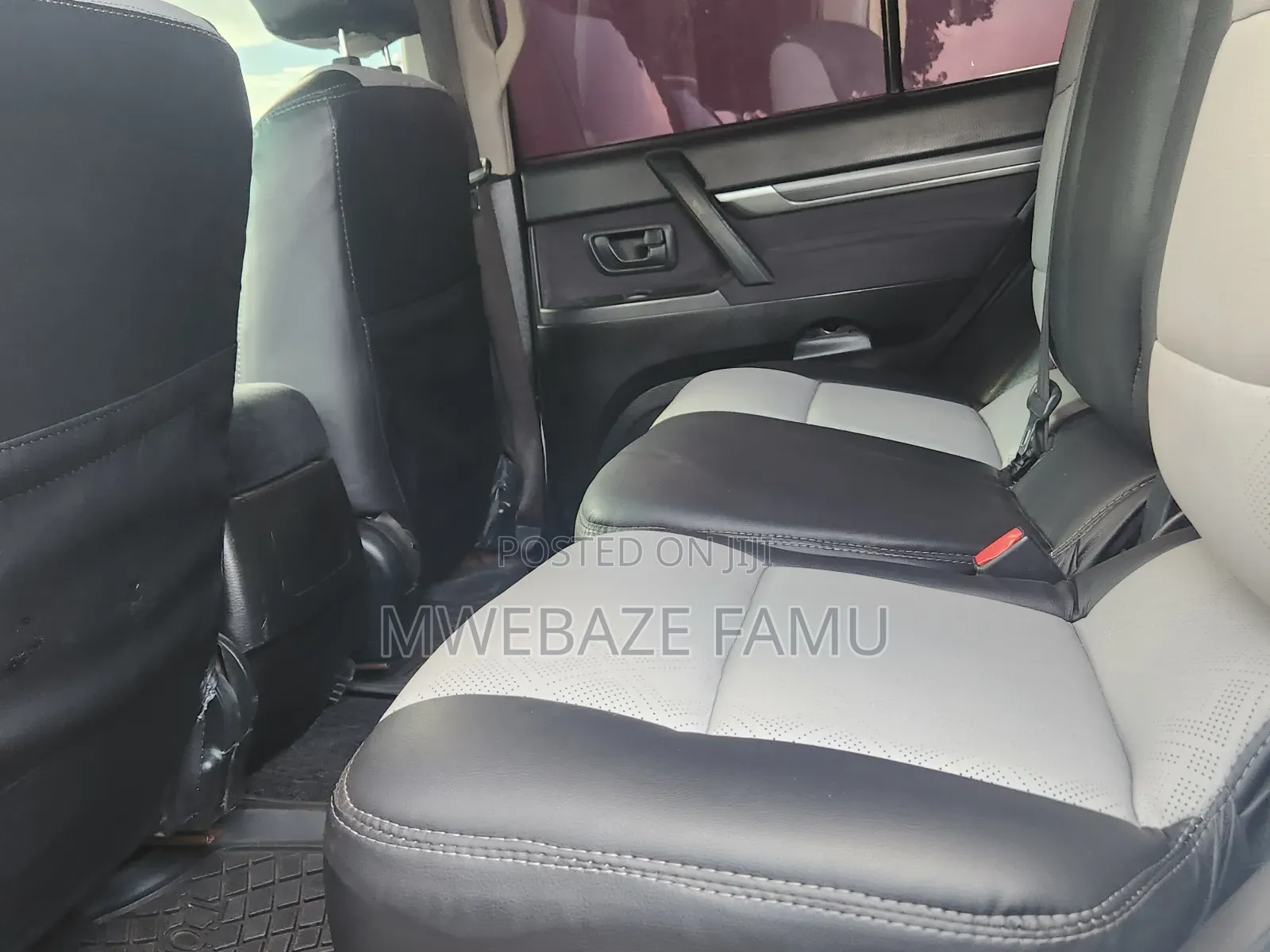 Mitsubishi Pajero 2009 White