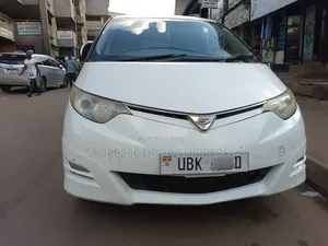 Toyota Estima 2008 White