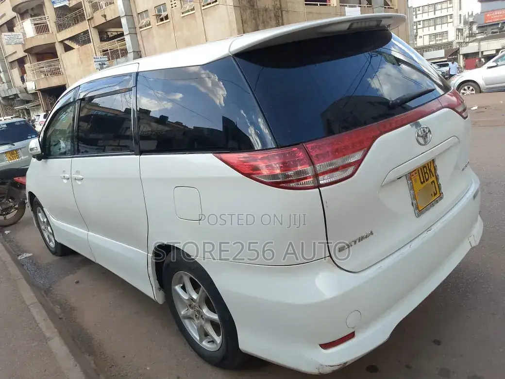 Toyota Estima 2008 White