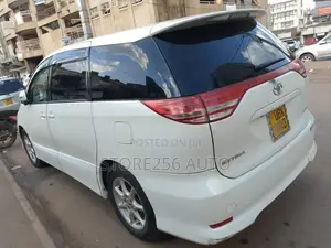 Toyota Estima 2008 White