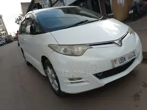 Toyota Estima 2008 White