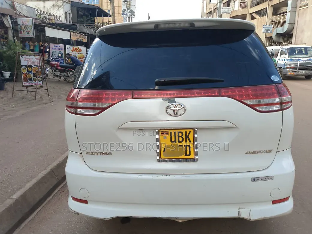 Toyota Estima 2008 White
