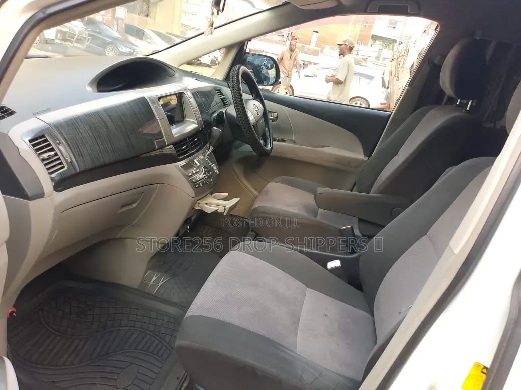 Toyota Estima 2008 White
