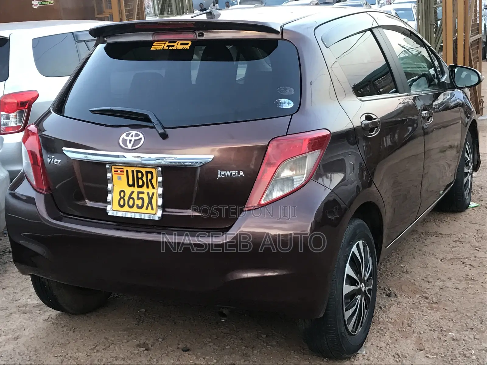 Toyota Vitz 2011 Brown