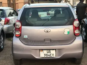 Toyota Passo 2010 Gray