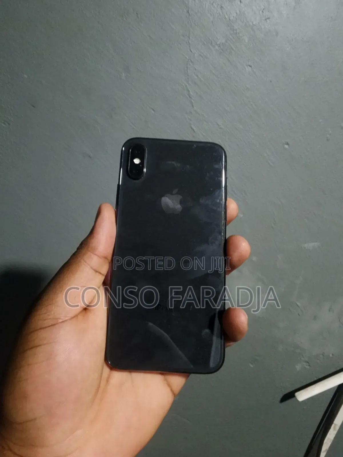 Apple iPhone X 64 GB Black