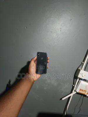 Apple iPhone X 64 GB Black